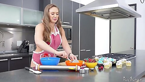 Kagney Linn Kart - Insatiable Kagneys Balls Licking Video