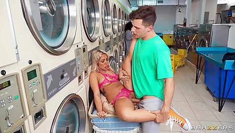 Lustful Slut Exciting Xxx Video - Luna Luxe
