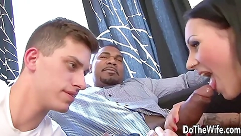 Cuckold Brings His Wife Lulu Jung A Black Monster Dick To Fuck Her Ass
